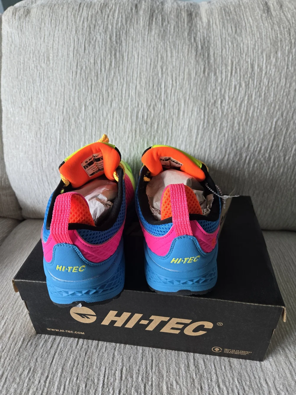Hi-Tec bright multi